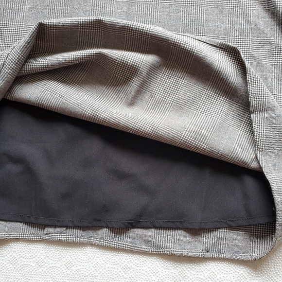 BCBGMaxAzria Houndstooth Plaid Long Shiftdress - Picture 9 of 11